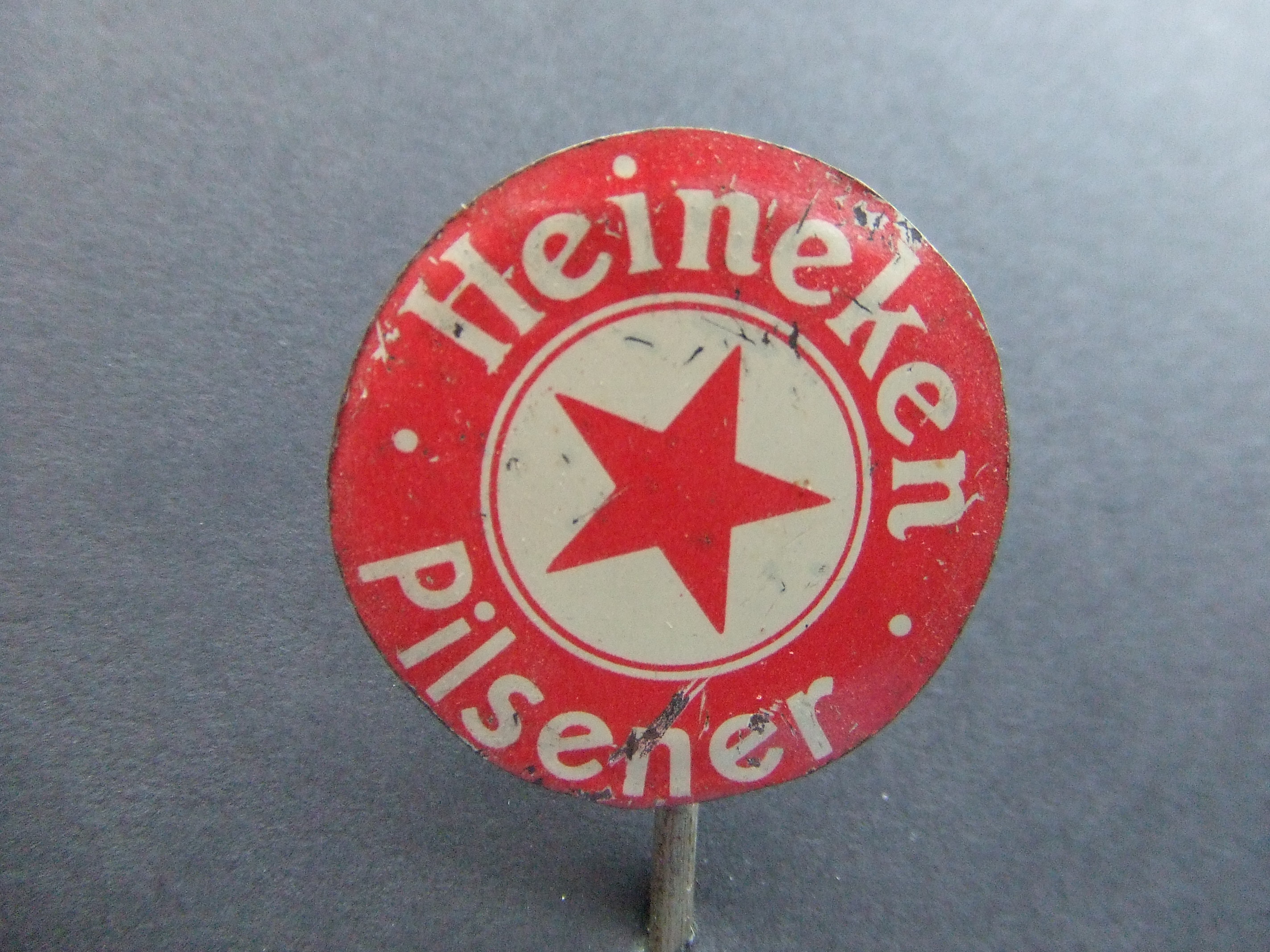 Heineken pilsener oude speld gesoldeerd